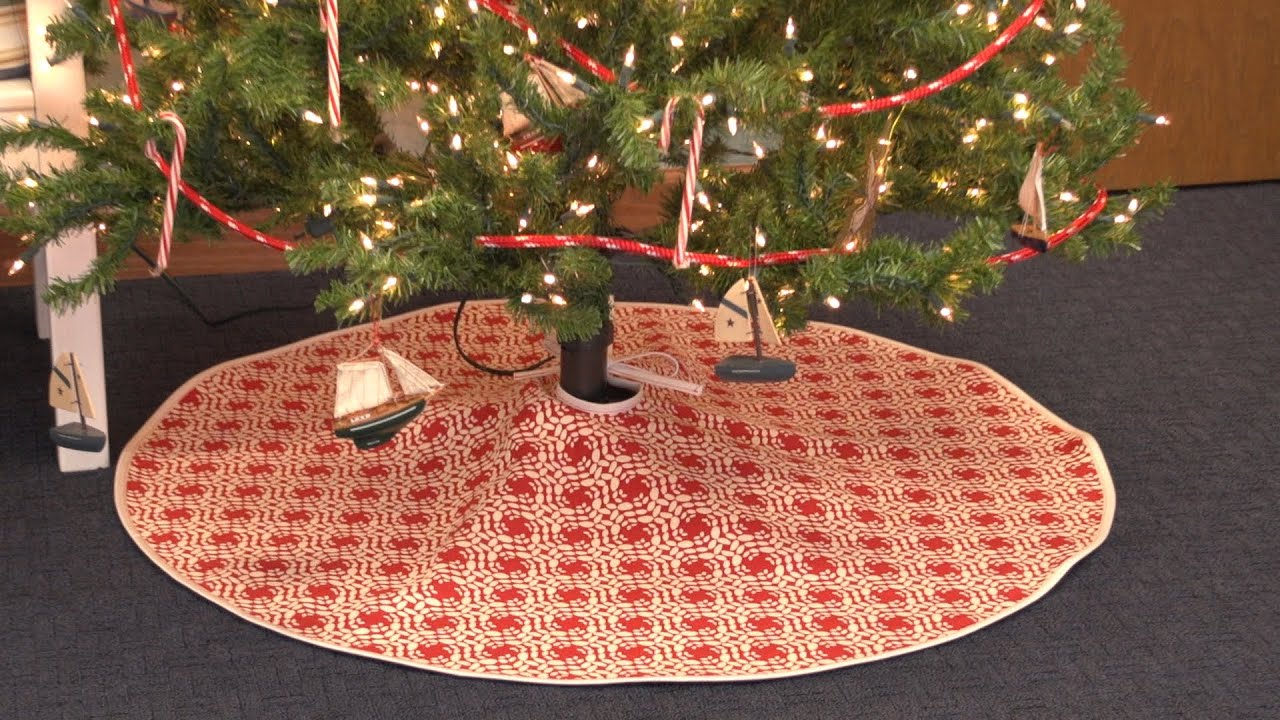 How to Make Your Tree Skirt the Centerpiece of Your Christmas Decor